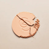Giordani Gold Serum Infused Pressed Powder 9 G