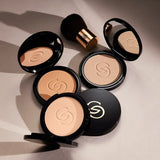 Giordani Gold Serum Infused Pressed Powder 9 G